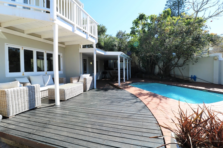 3 Bedroom Property for Sale in Bonza Bay Eastern Cape